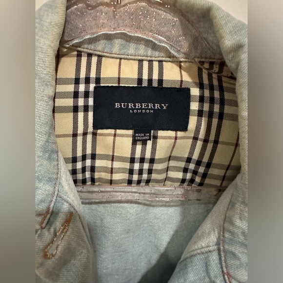 Burberry Women's Lightwash Denim Jacket - Picture 3 of 7